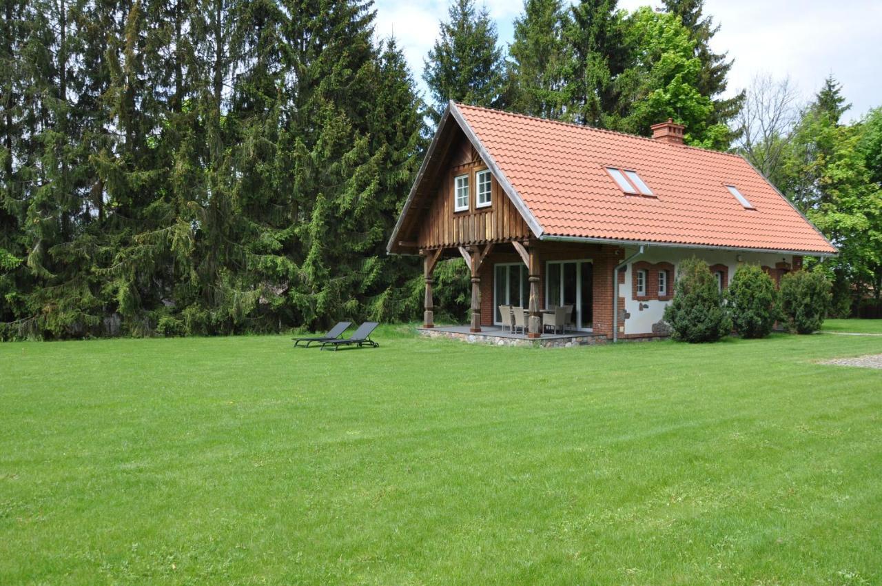 Monte Carvick Nad Jeziorem Seksty Karwik ภายนอก รูปภาพ